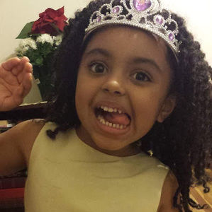 Meet your Posher, Norah